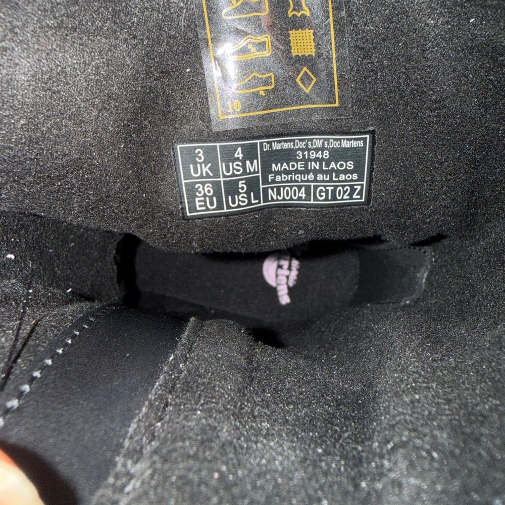 Dr. Martens Pink Leather Boots NWOT - Picture 4 of 5
